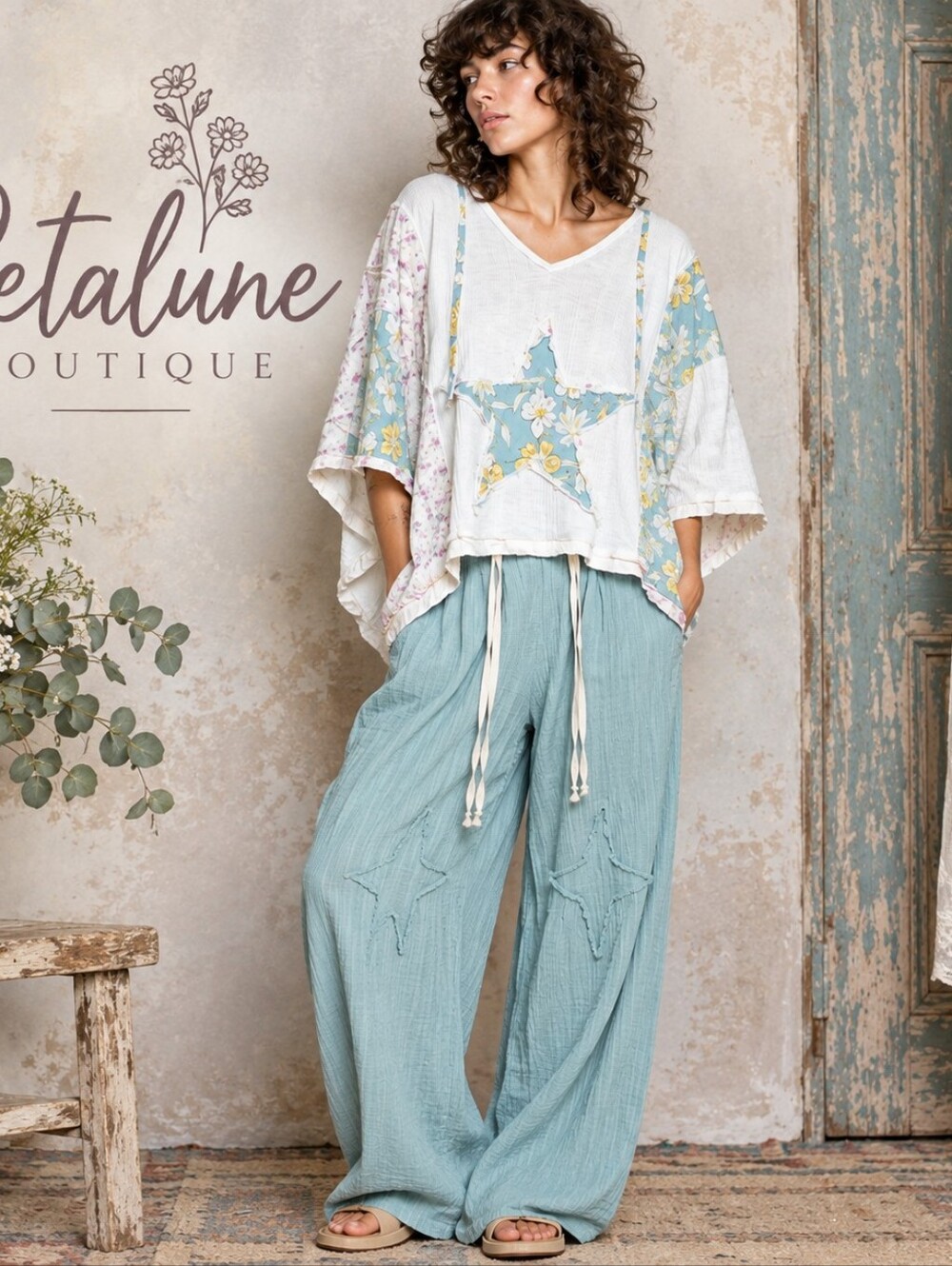 084 POL Oversized Boho Floral Star Patch Hooded Top Aqua White